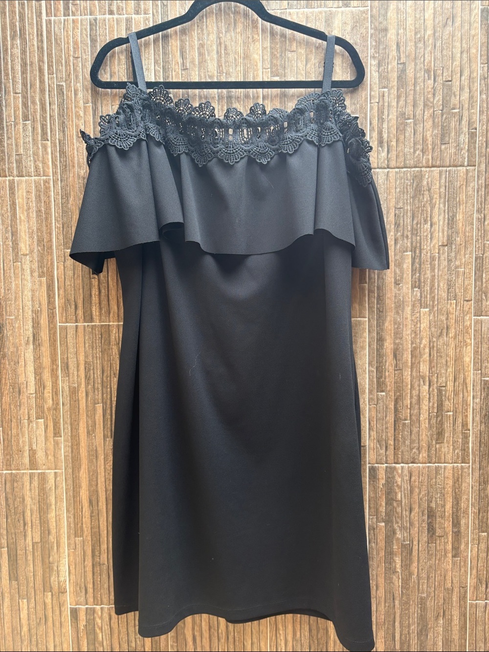 BCX Black One-Shoulder Lace-Trim Dress